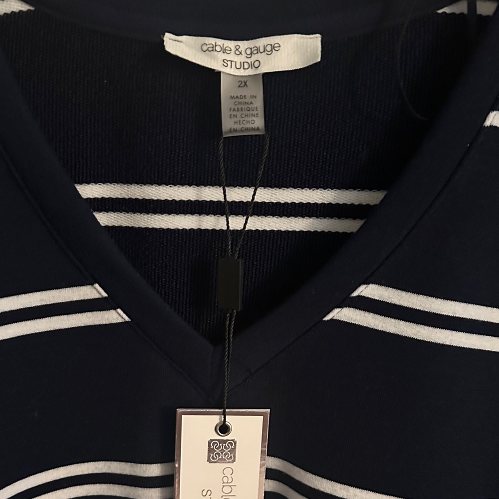 Cable & Gauge Navy and White V-Neck Top